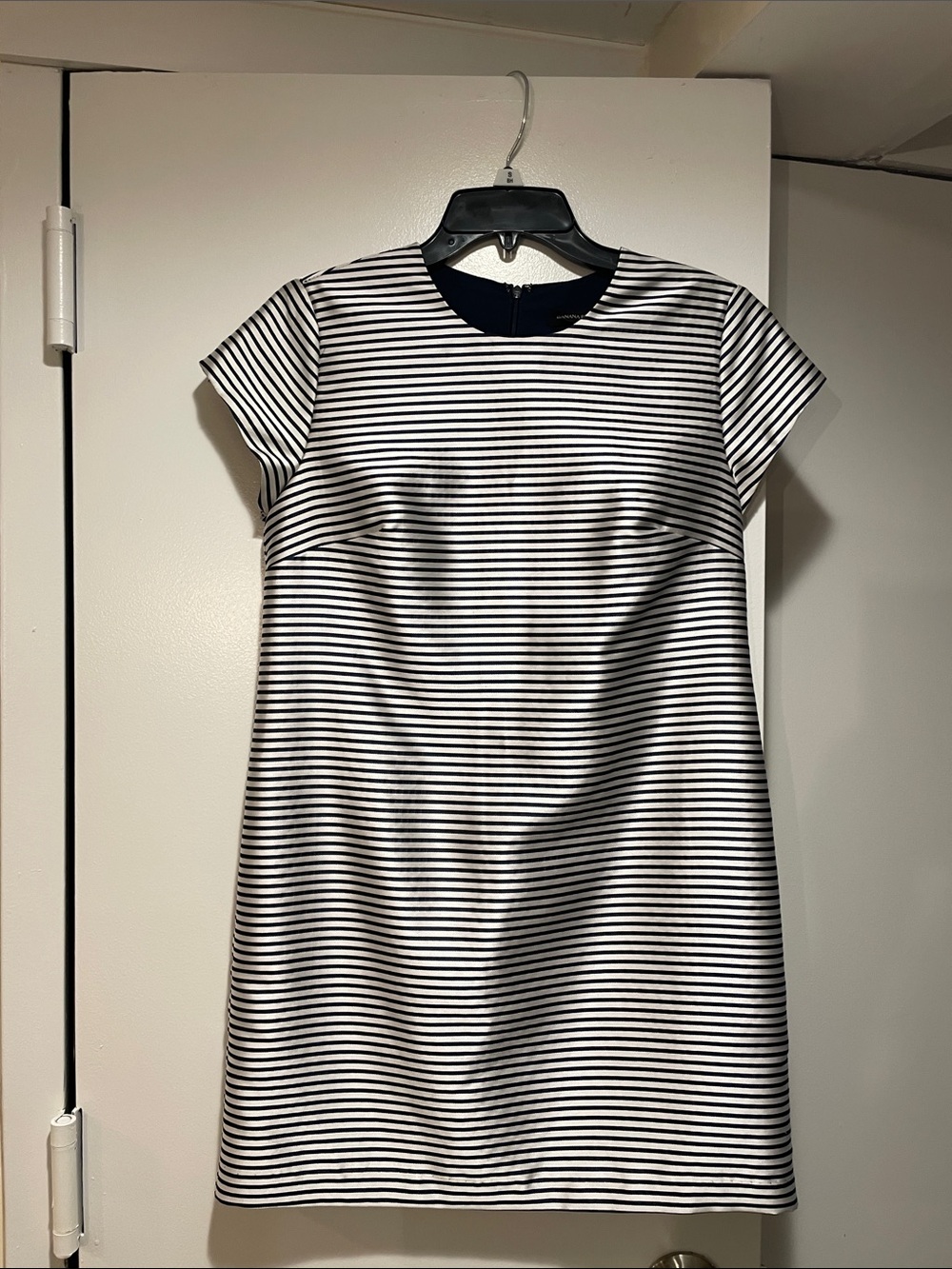 Banana Republic Navy and White Striped Short Sleeve Shift Dress